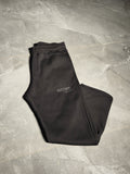 Black Pants 002
