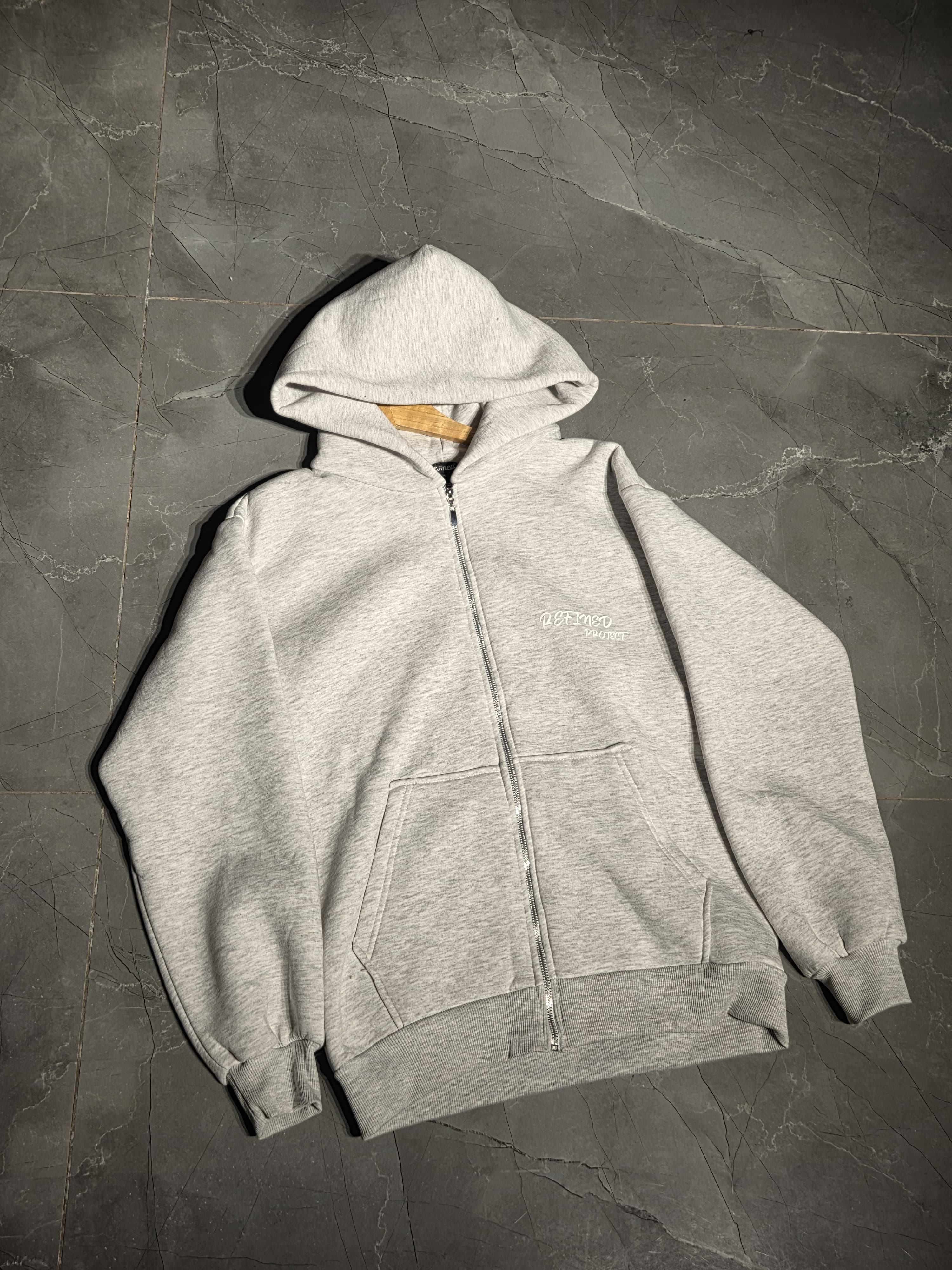 Oatmeal Zipup Hoodie 002